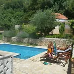 Pool Mansion Salonae Willa