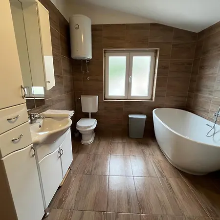 וילה Pool Mansion Salonae סולין